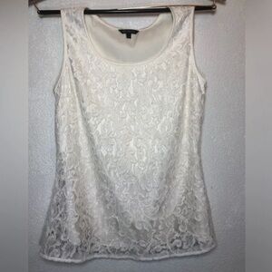 Elegant White Lace Sleeveless Top